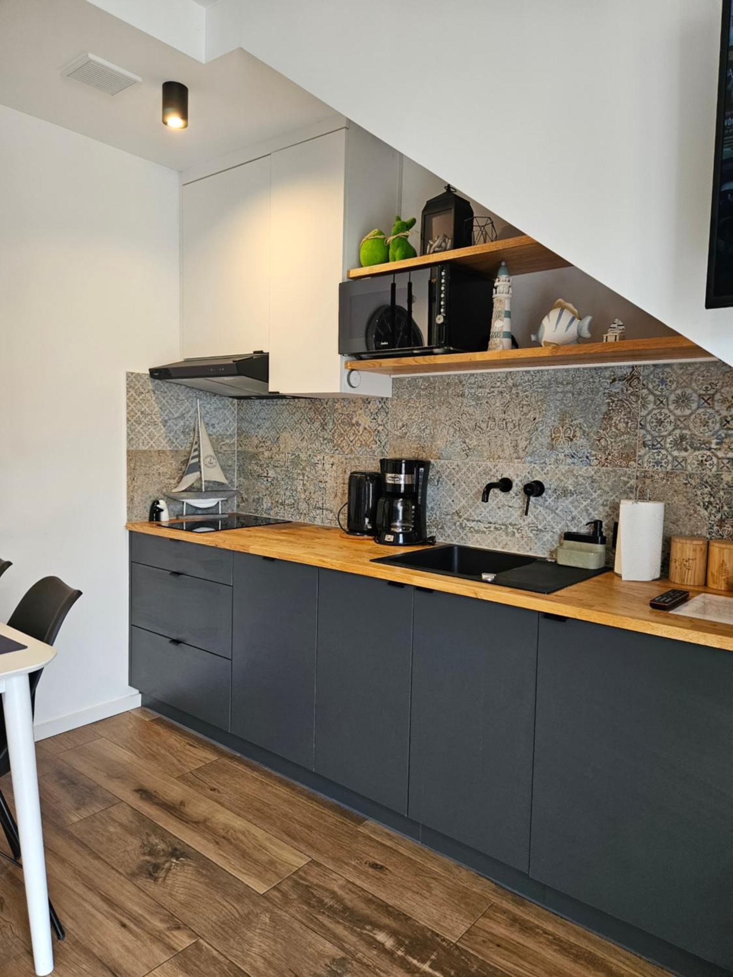 Apartament Grunwaldzka 105 Z Tarasem 5O M Do Plazy ポビエロボ エクステリア 写真